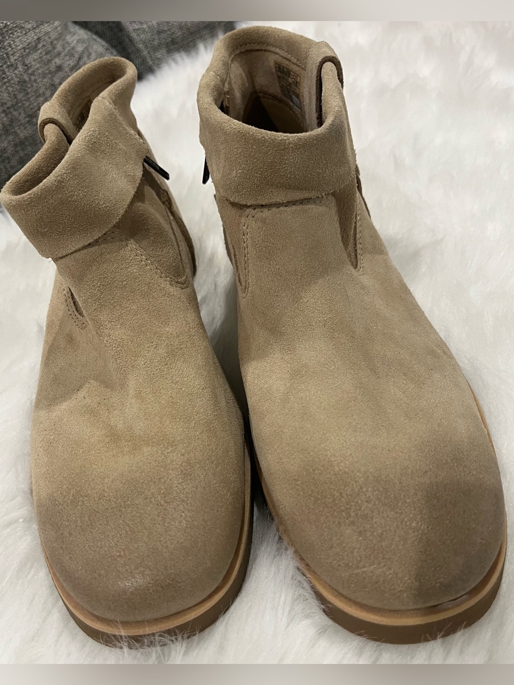 UGG Women's Suede Ankle Boots in Taupe